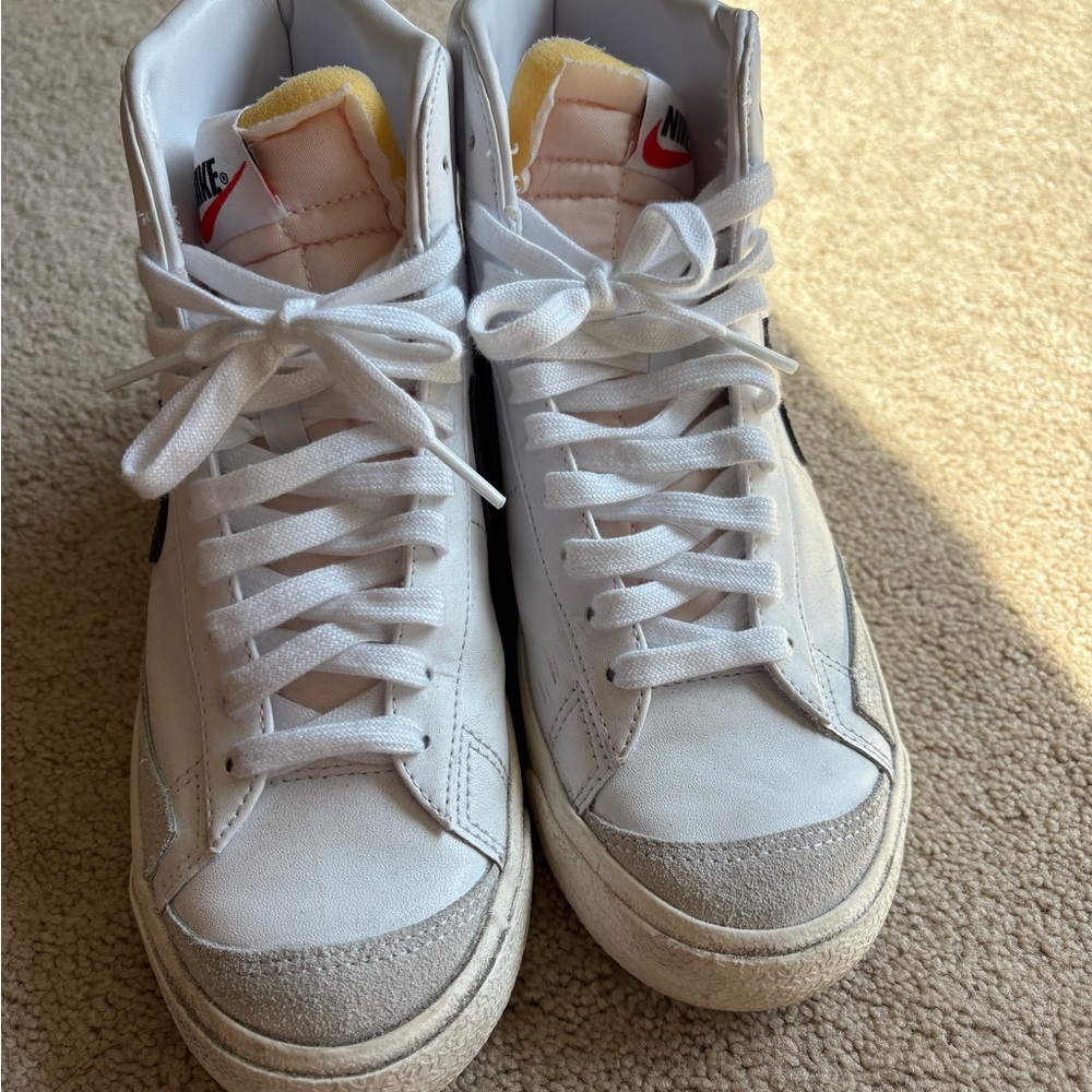 Nike Women's Blazers High-Tops